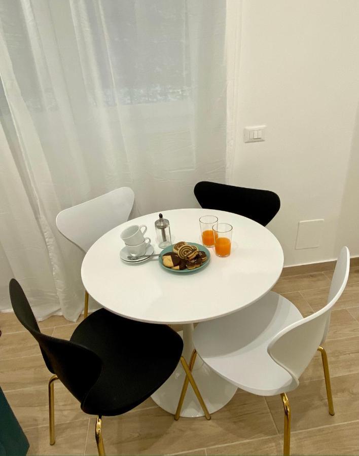 Suite Stresa Milano Centrale 3Pax Wifi エクステリア 写真